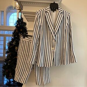 Carlisle White and Blue Striped Shorts Suit